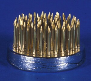 9002 Round Pinholder, 1.75" (44 mm) diameter 9002 Round Pinholder, 1.75" (44 mm) diameter
