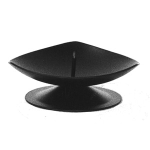 352 3" (73mm) diameter Tricorn Spiked Saucer 352 3" (73mm) diameter Tricorn Spiked Saucer